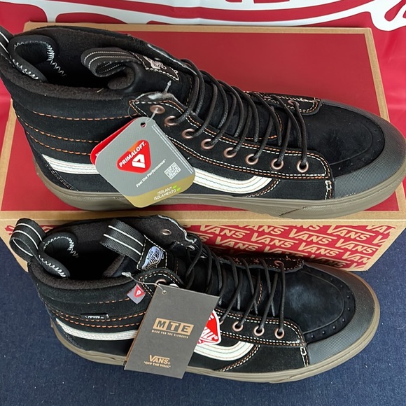 Vans Men’s Sk8-HI Mte-2
Khaki/Black
VN0A5KYCZF5 boots - sneakers - Picture 3 of 16